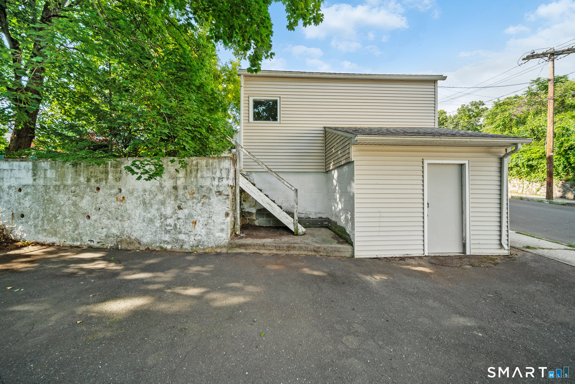246 Wolcott Street Waterbury CT 06705