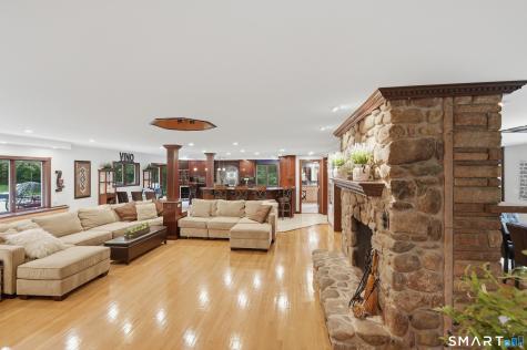 890 Woodruff Street Southington CT 06489
