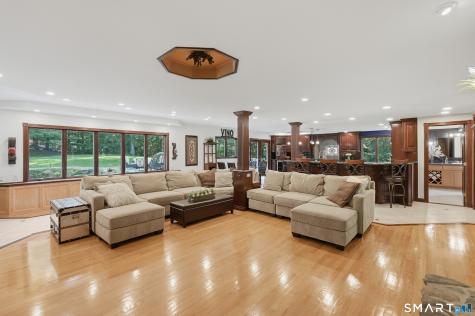 890 Woodruff Street Southington CT 06489