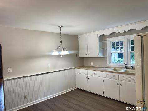 48 Home Place Branford CT 06405