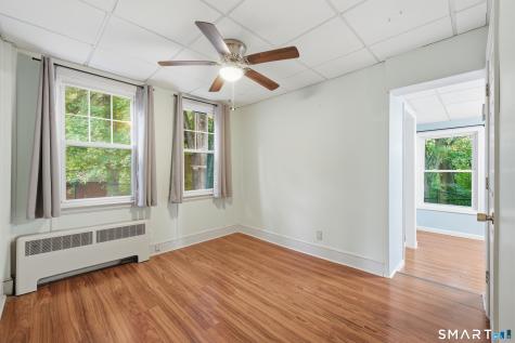 10 Walnut Avenue East Hampton CT 06424