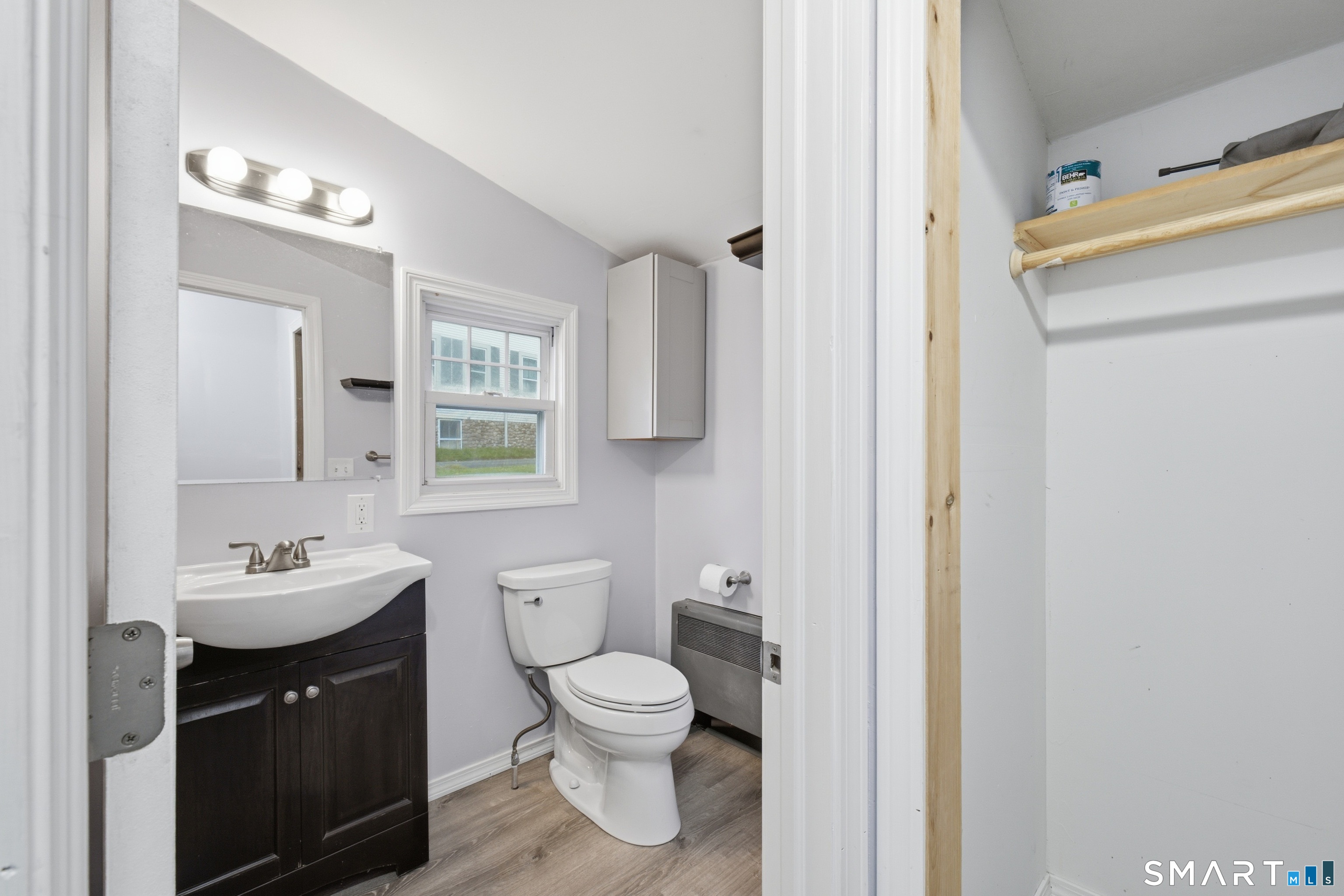 10 Walnut Avenue East Hampton CT 06424