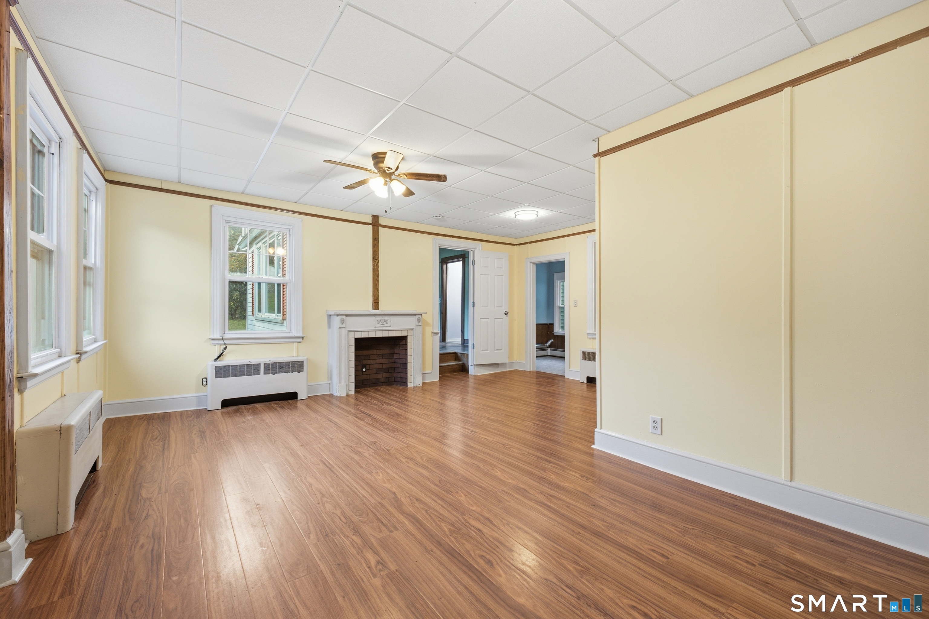 10 Walnut Avenue East Hampton CT 06424