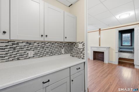 10 Walnut Avenue East Hampton CT 06424