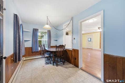10 Walnut Avenue East Hampton CT 06424