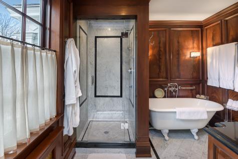 384 West Lane Ridgefield CT 06877