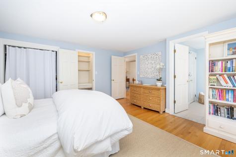 60 Old Wood Road Avon CT 06001