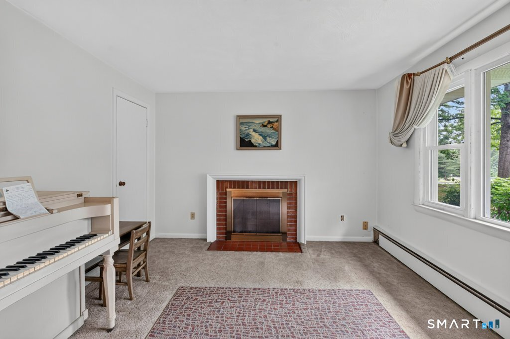 785 Woodruff Street Southington CT 06489