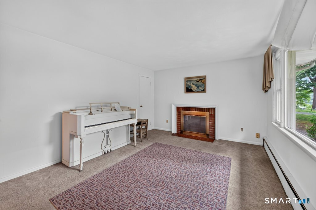 785 Woodruff Street Southington CT 06489