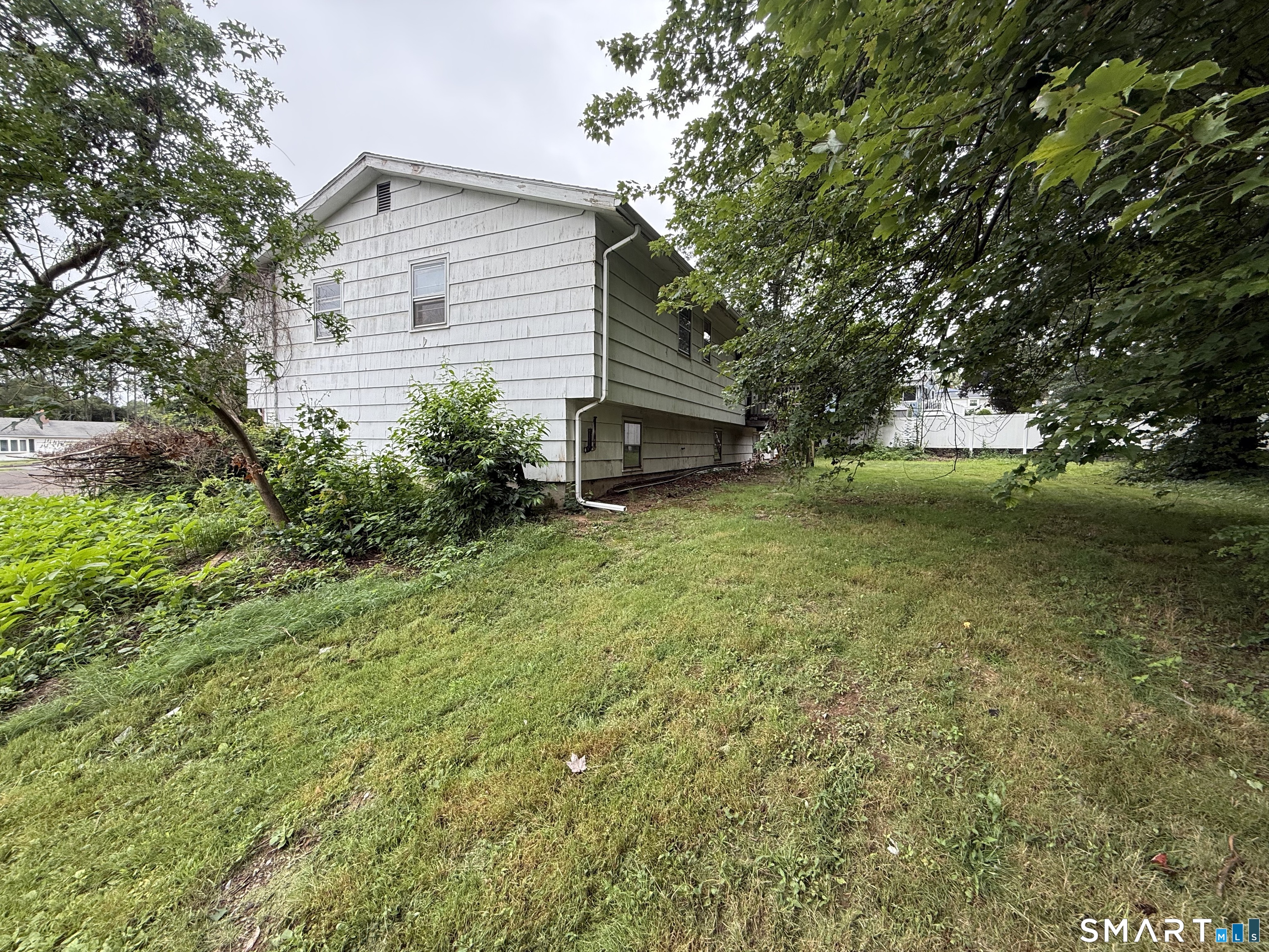 9 Pleasant Drive North Haven CT 06473