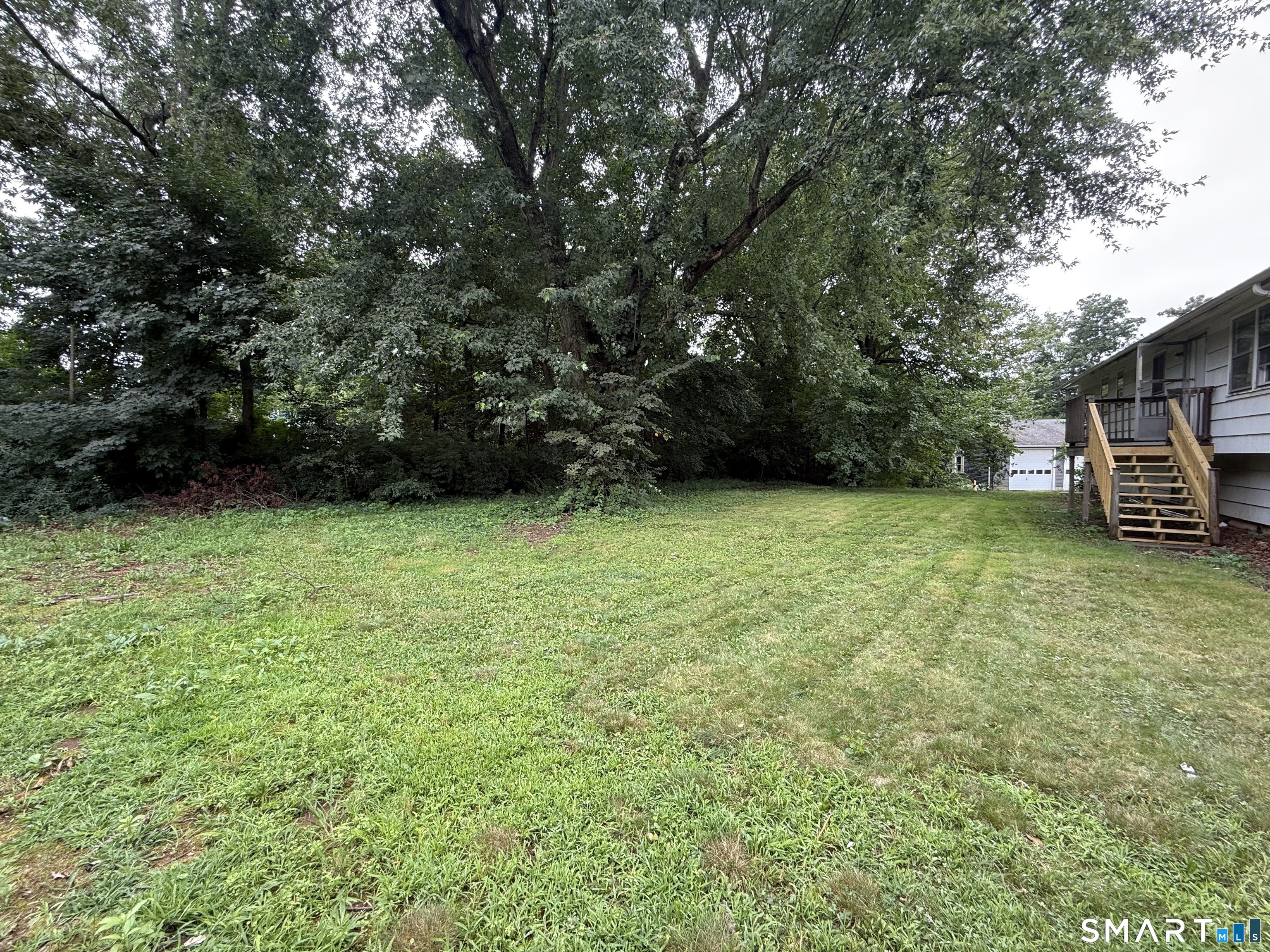 9 Pleasant Drive North Haven CT 06473