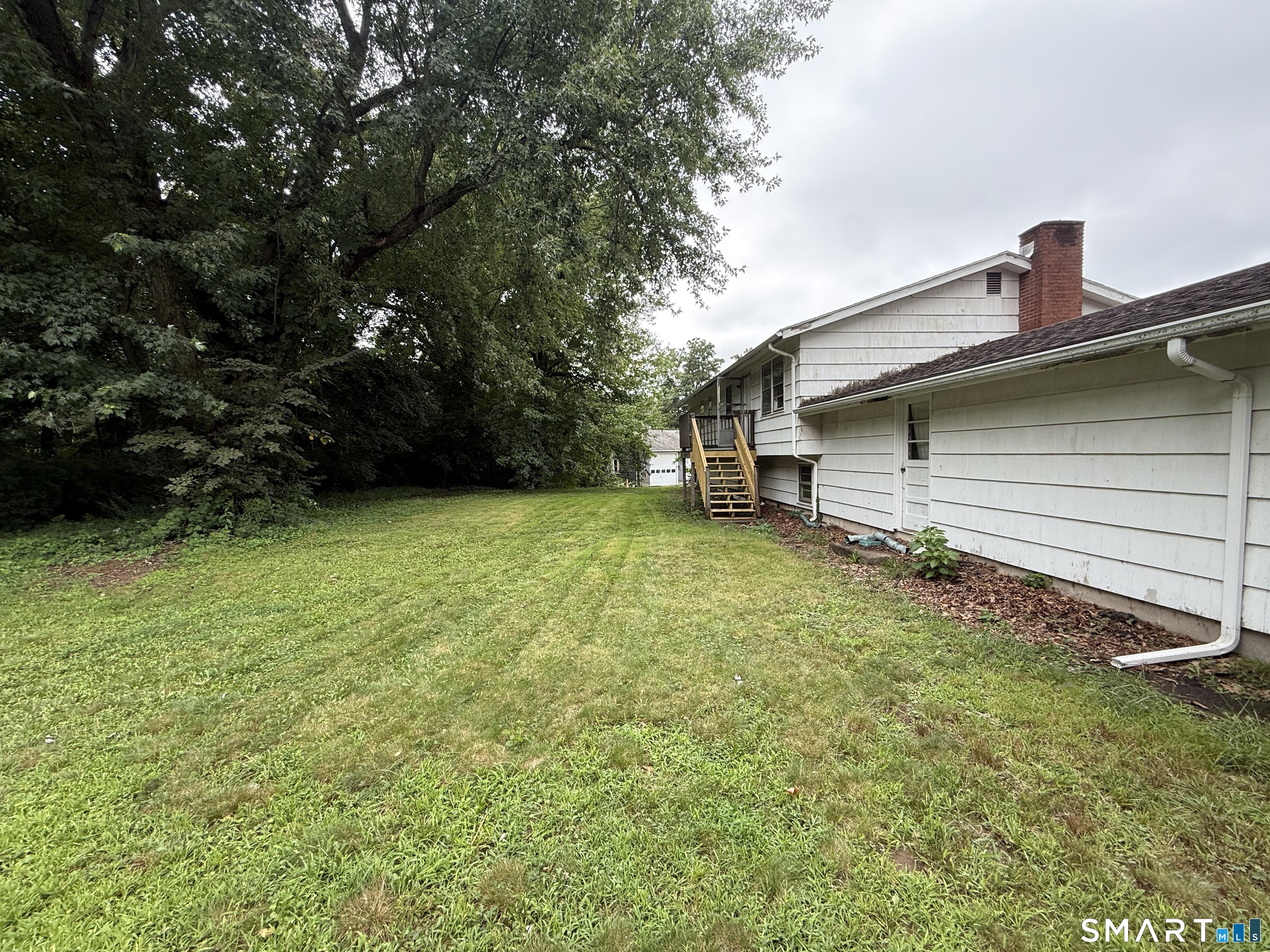 9 Pleasant Drive North Haven CT 06473