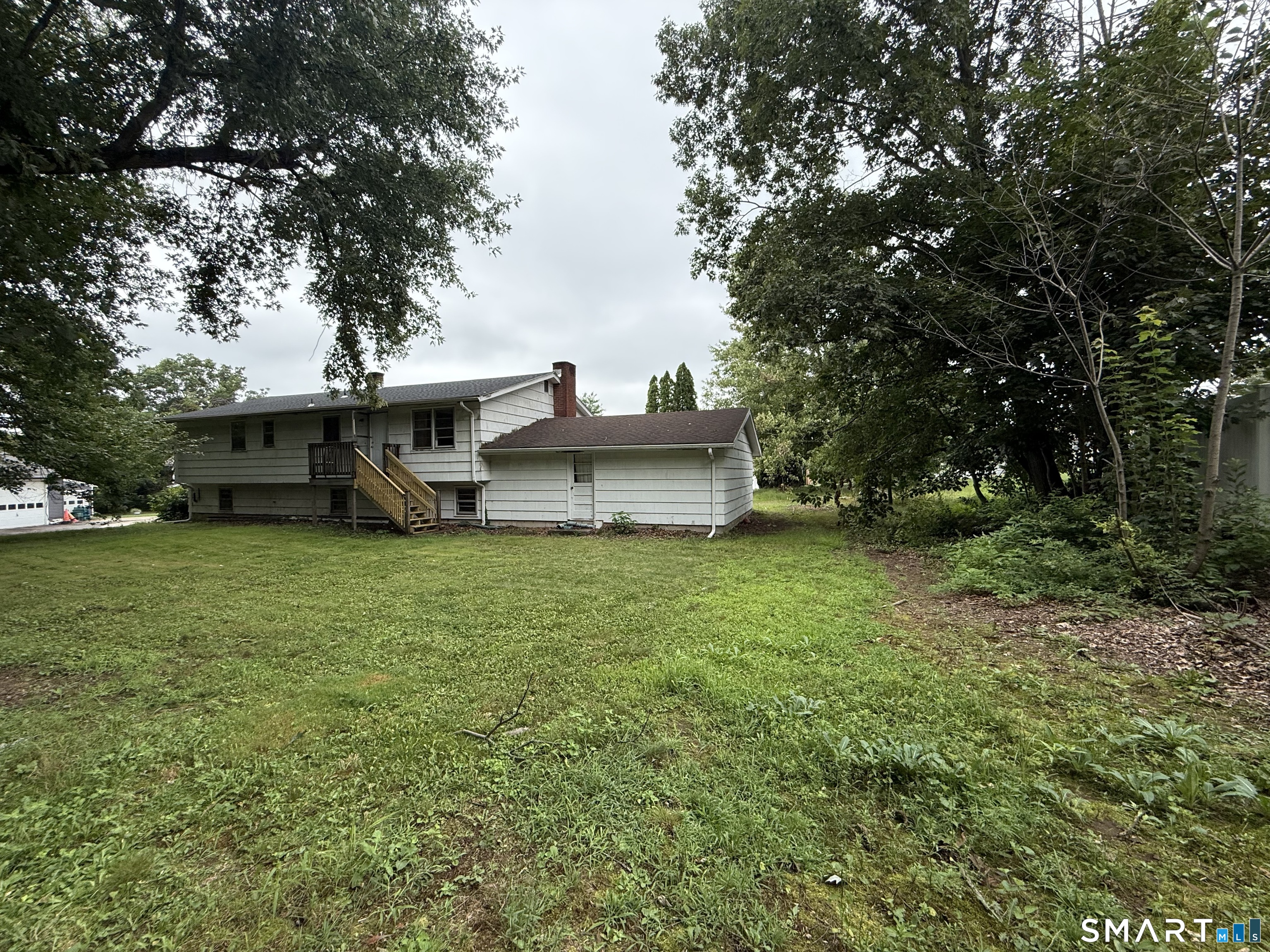 9 Pleasant Drive North Haven CT 06473