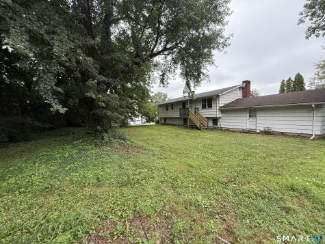 9 Pleasant Drive North Haven CT 06473