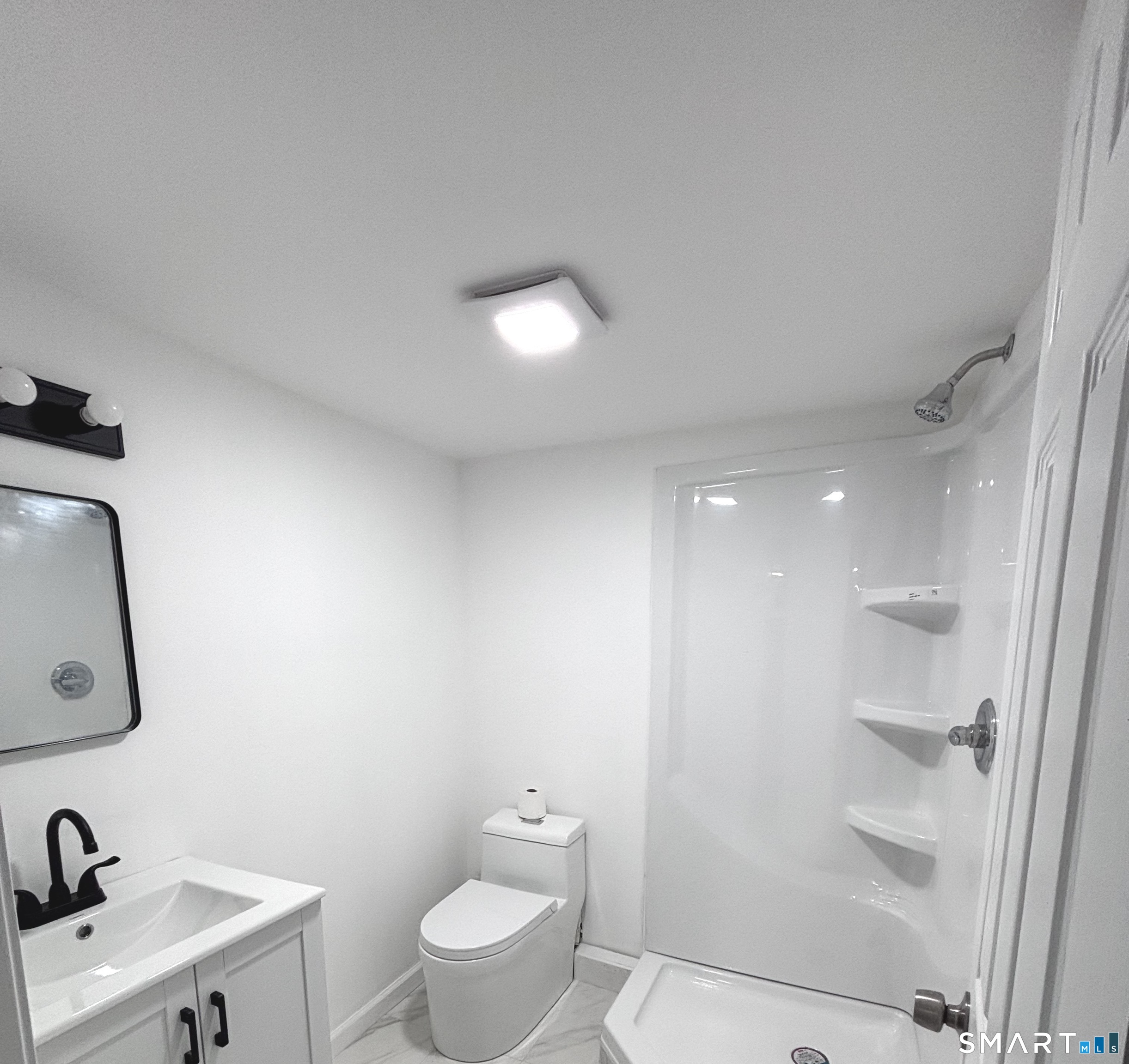 1107 North High Street East Haven CT 06512