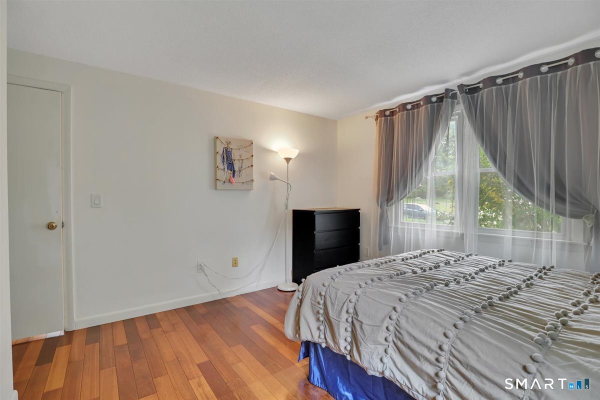 103 Grissom Road Manchester CT 06042