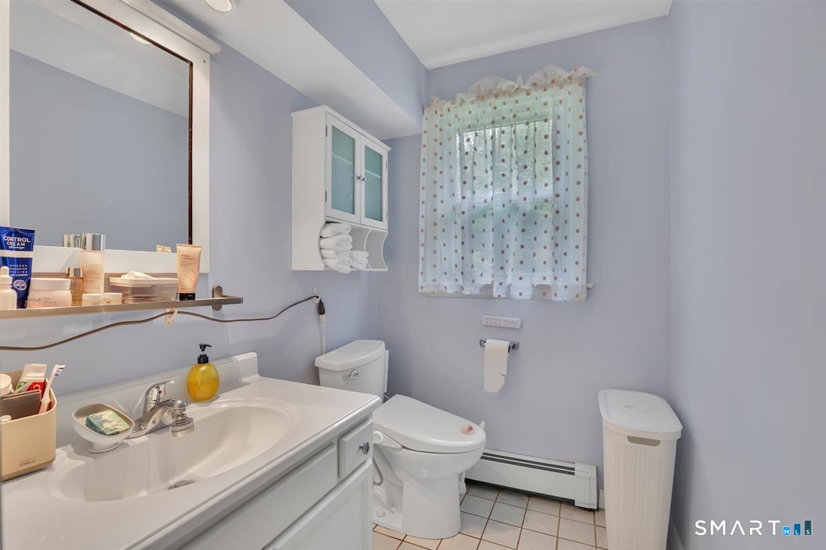 103 Grissom Road Manchester CT 06042