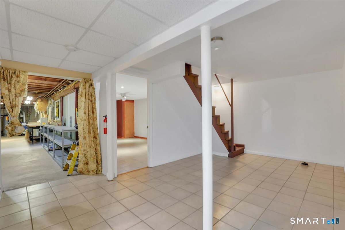103 Grissom Road Manchester CT 06042
