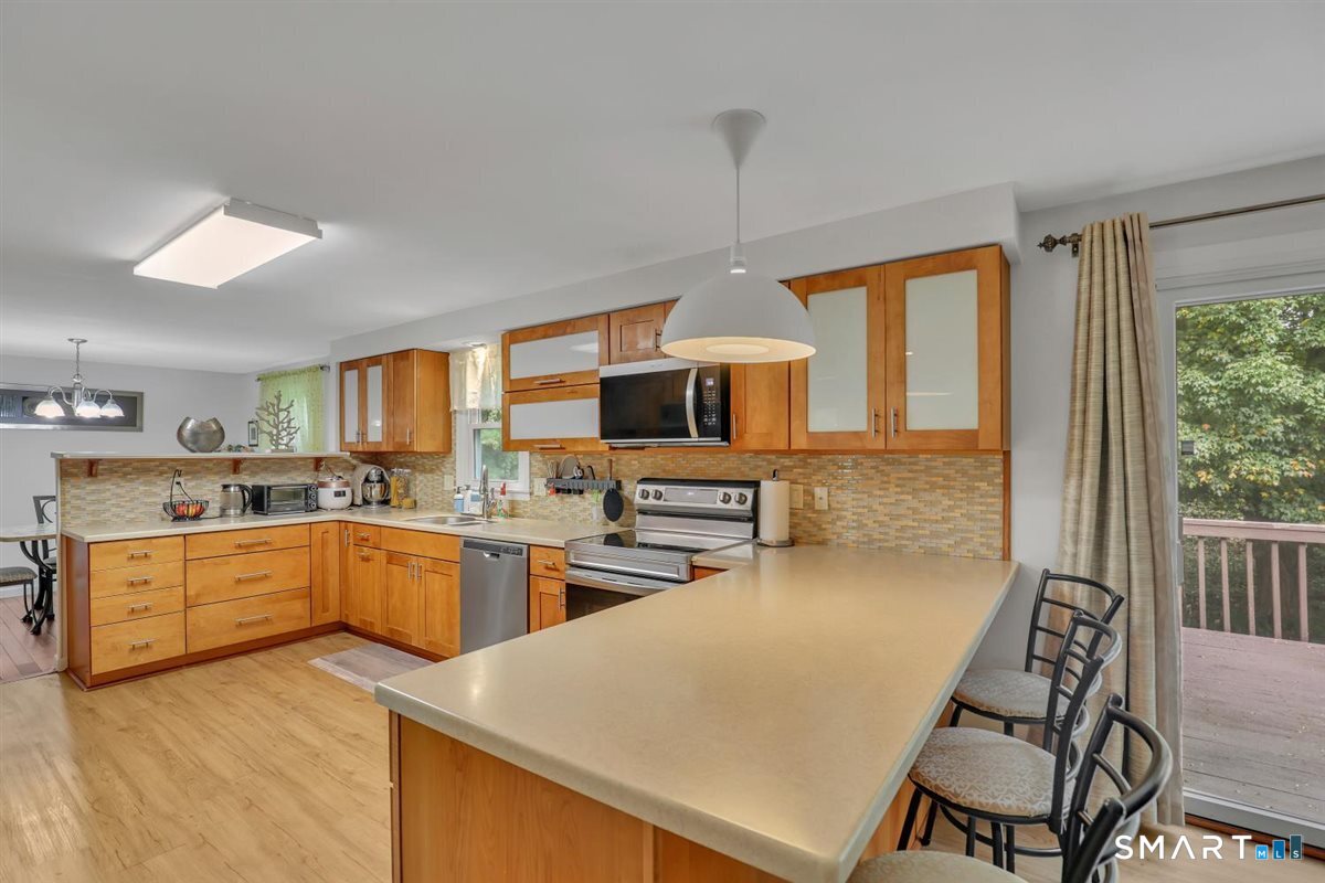 103 Grissom Road Manchester CT 06042
