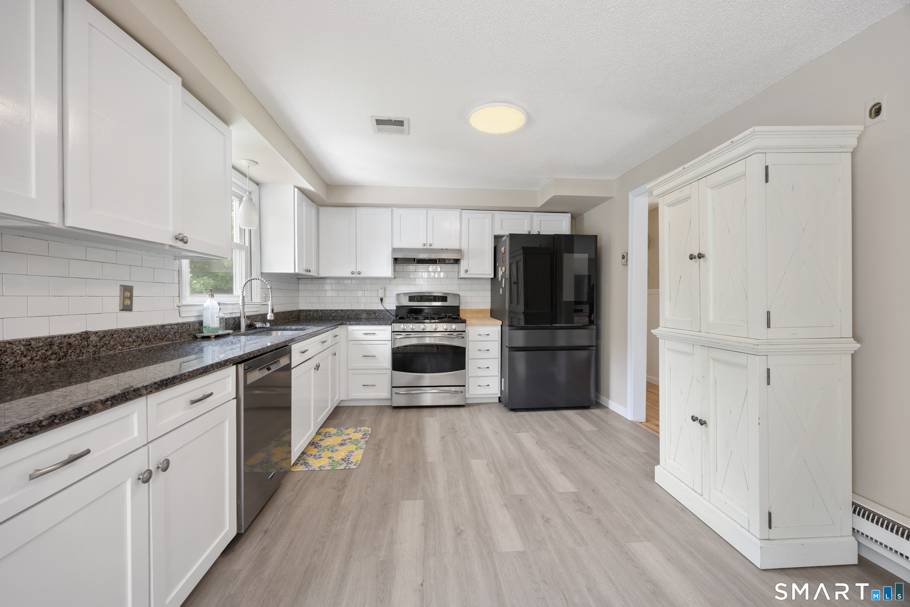 112 Joy Road Middlebury CT 06762