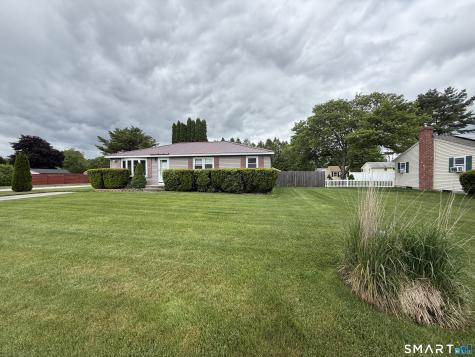 22 Porter Plain Road Thompson CT 06277