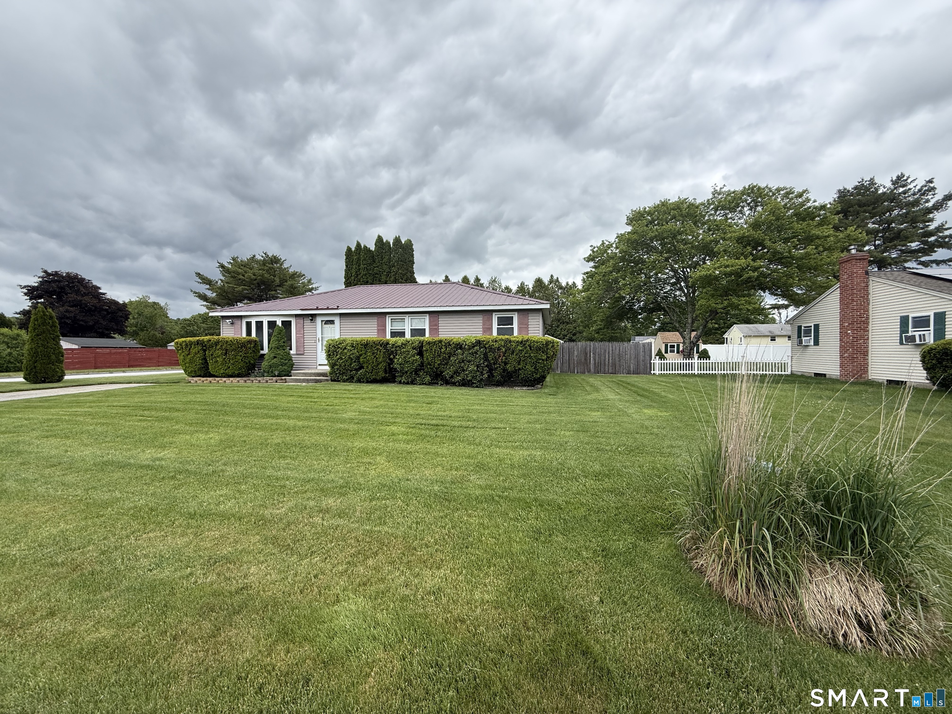 22 Porter Plain Road Thompson CT 06277