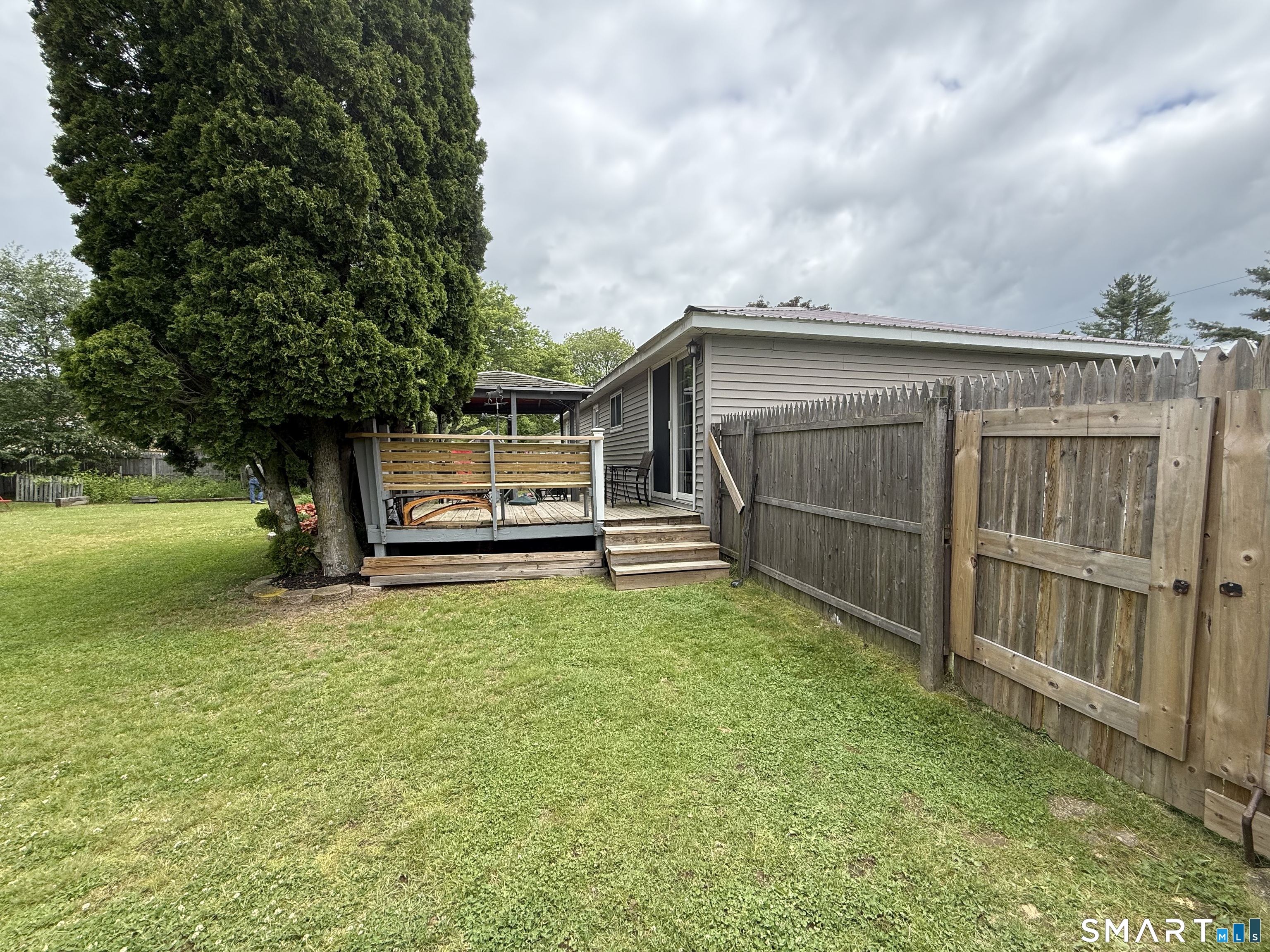 22 Porter Plain Road Thompson CT 06277