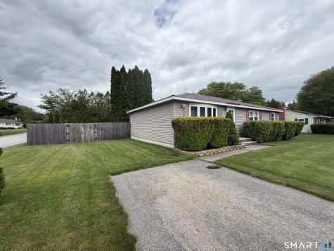 22 Porter Plain Road Thompson CT 06277