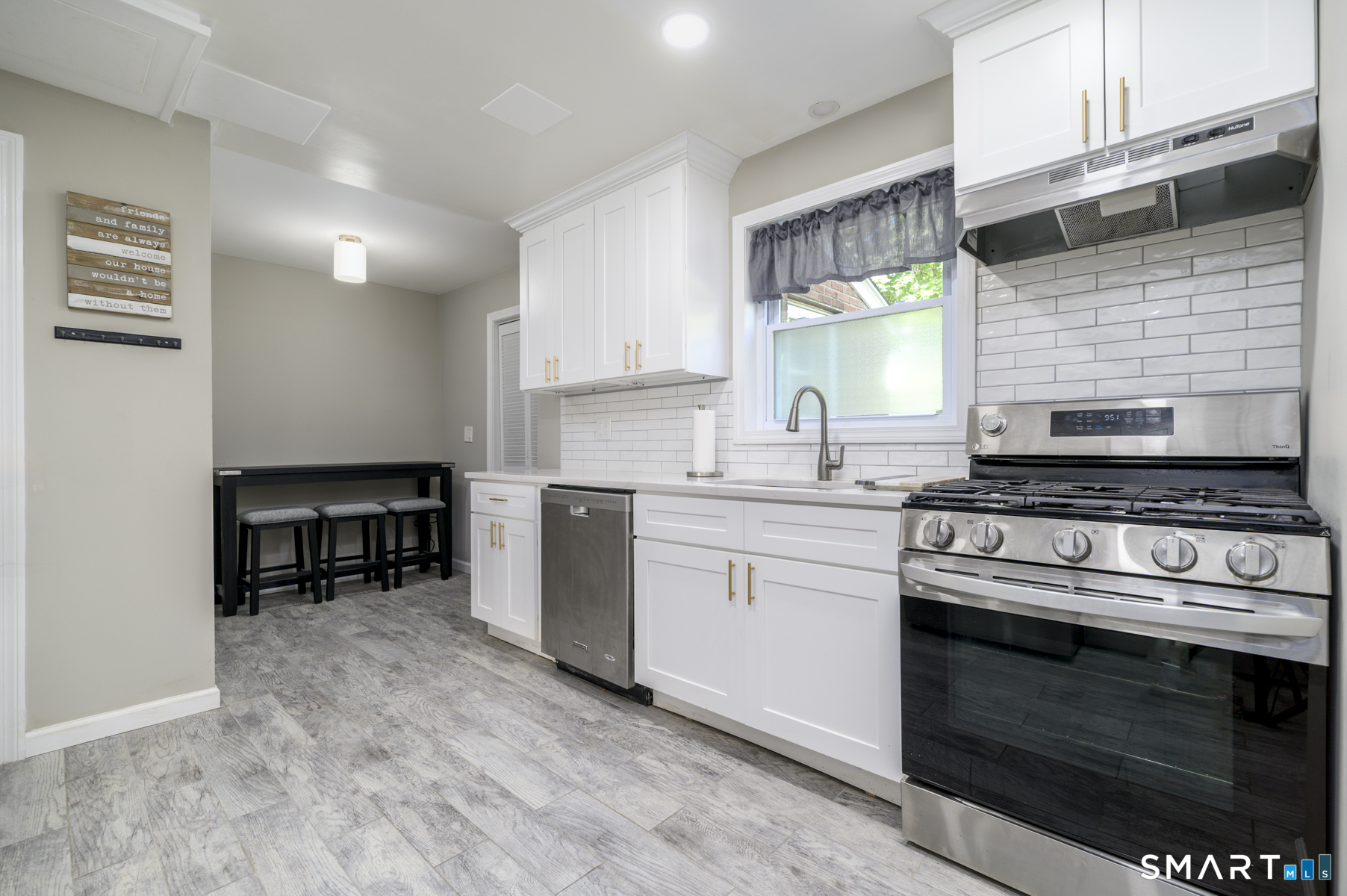 210 Highland Avenue West Haven CT 06516