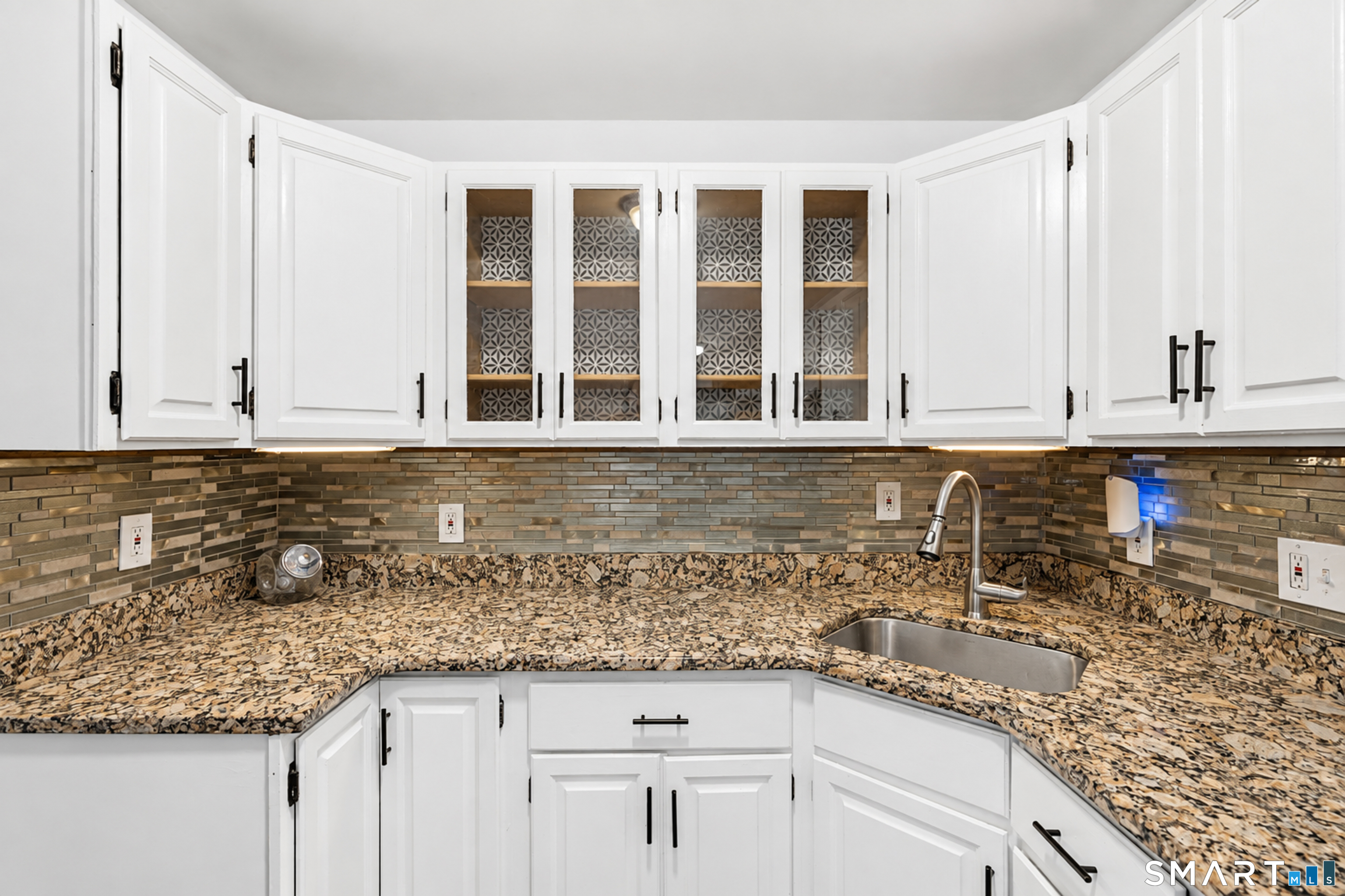 144 Green Manor Road Enfield CT 06082