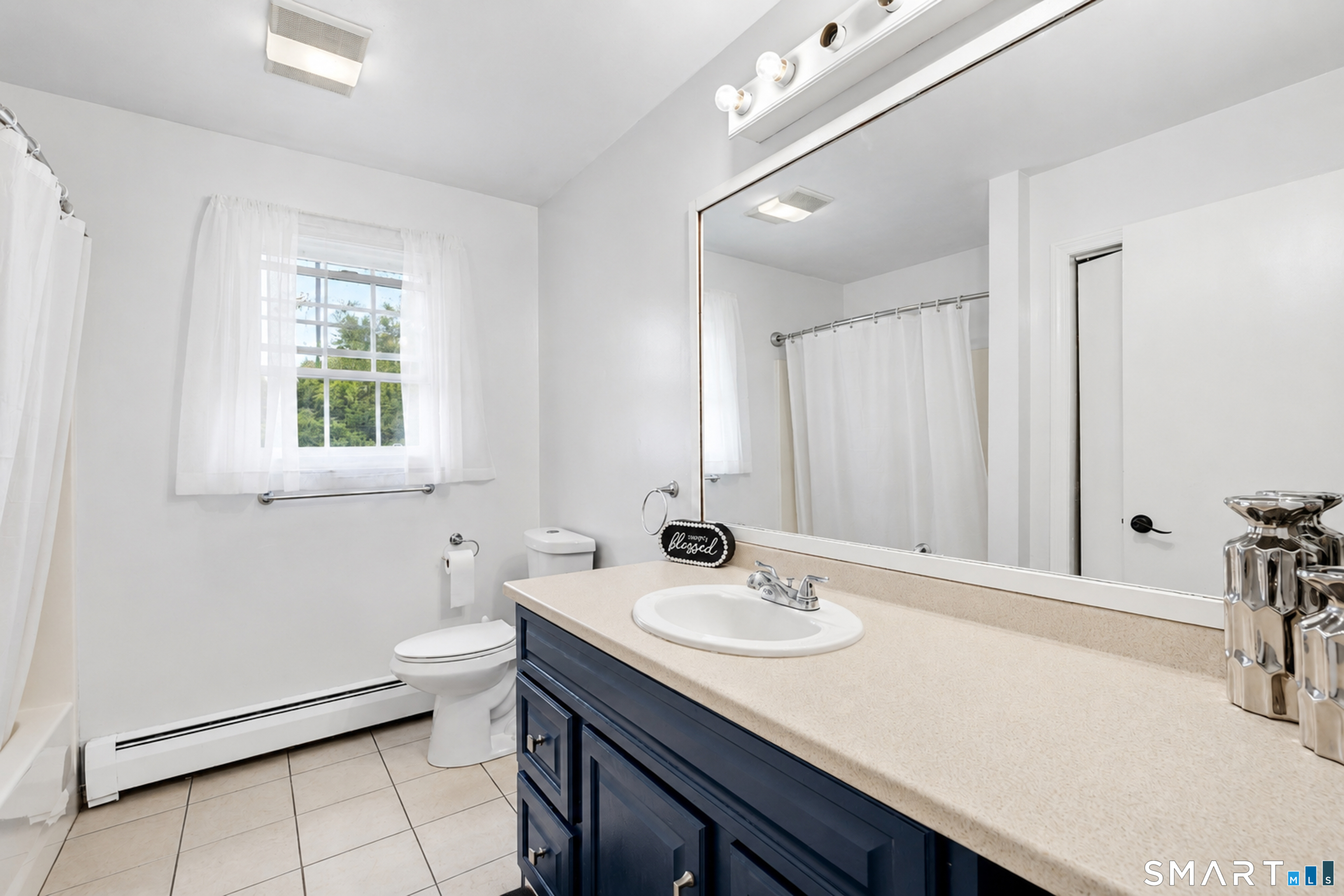 144 Green Manor Road Enfield CT 06082