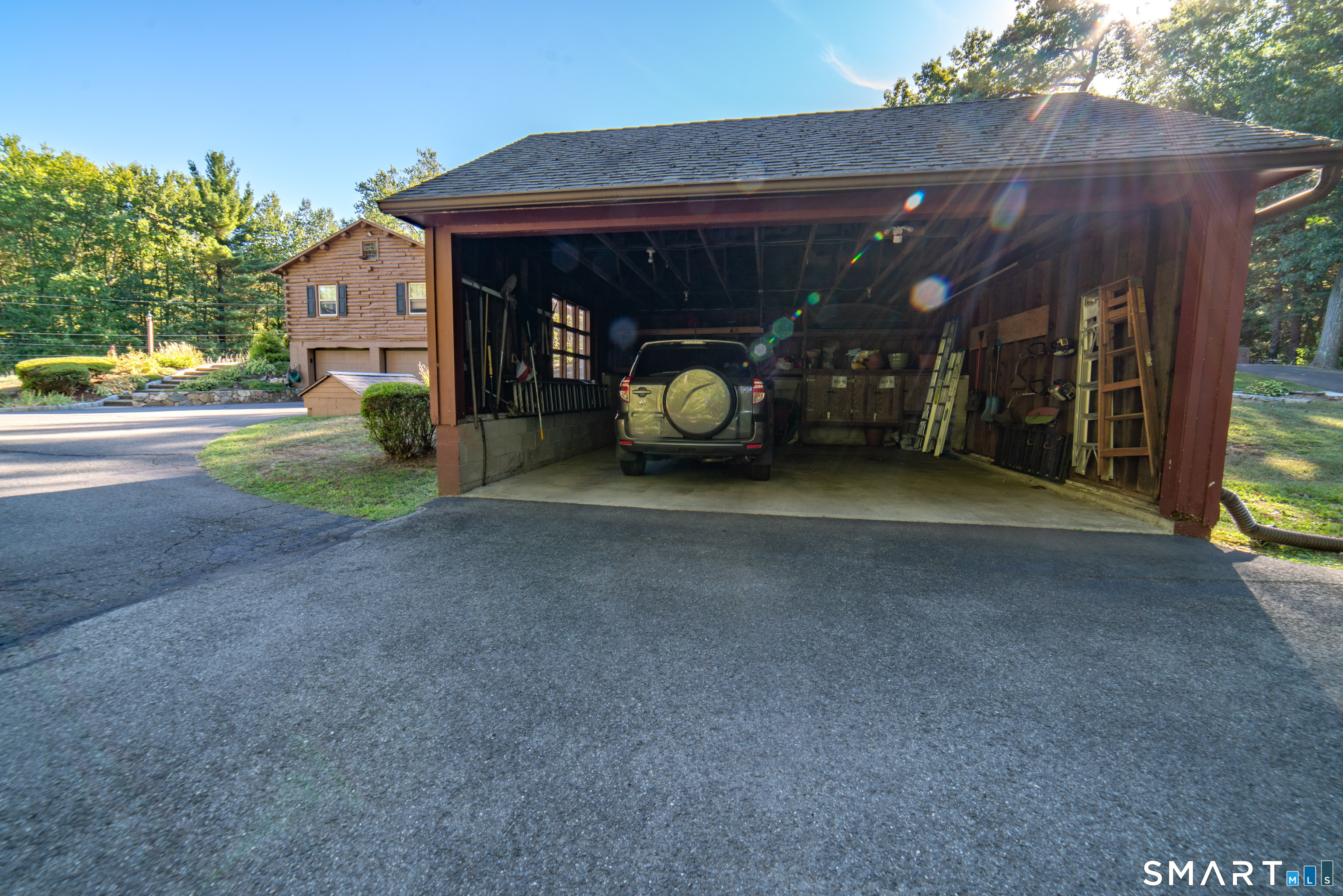 6 Meadow Brook Road Newtown CT 06470