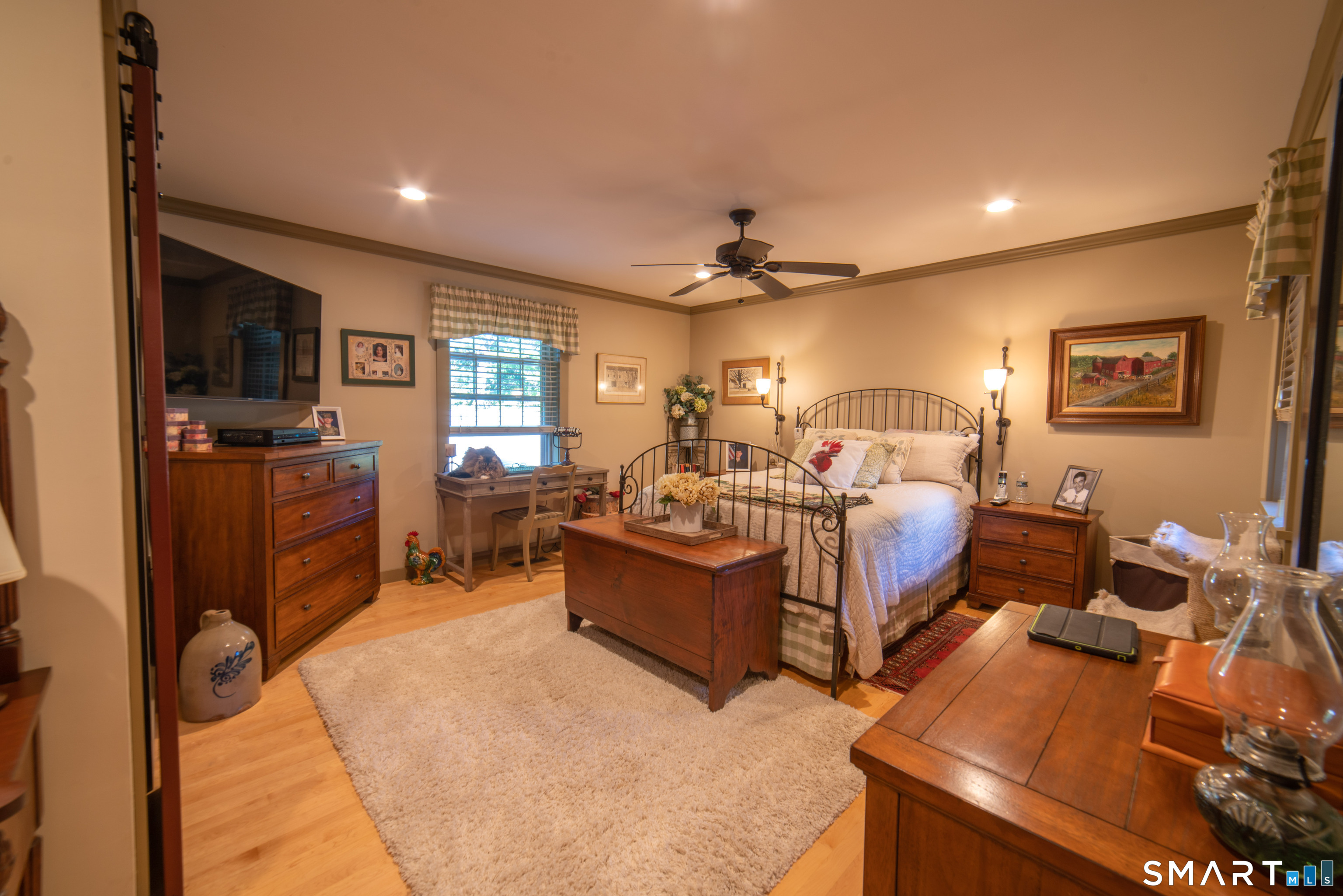 6 Meadow Brook Road Newtown CT 06470