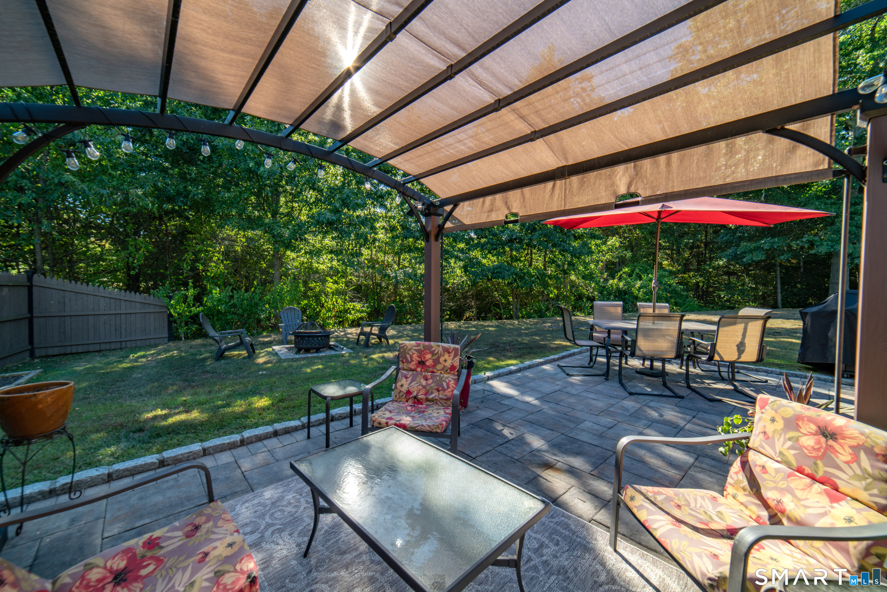 6 Meadow Brook Road Newtown CT 06470