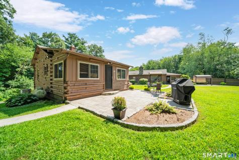 6 Meadow Brook Road Newtown CT 06470