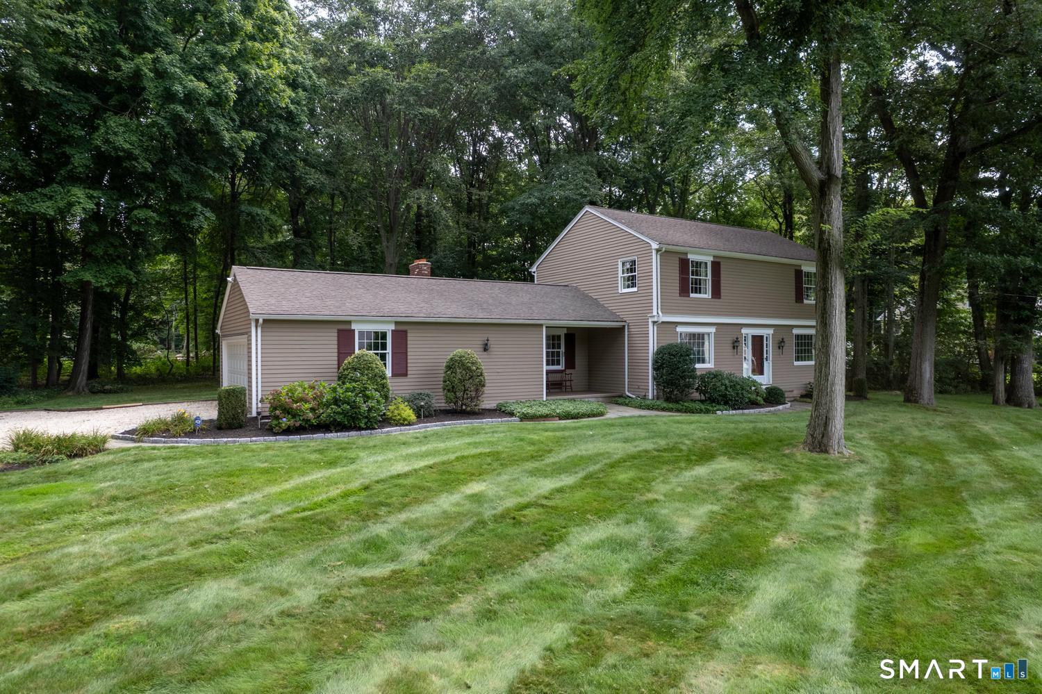 80 Ripton Parish Lane Stratford CT 06614