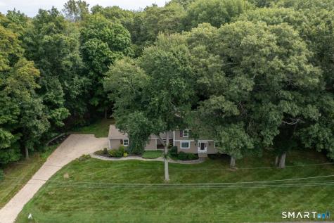 80 Ripton Parish Lane Stratford CT 06614
