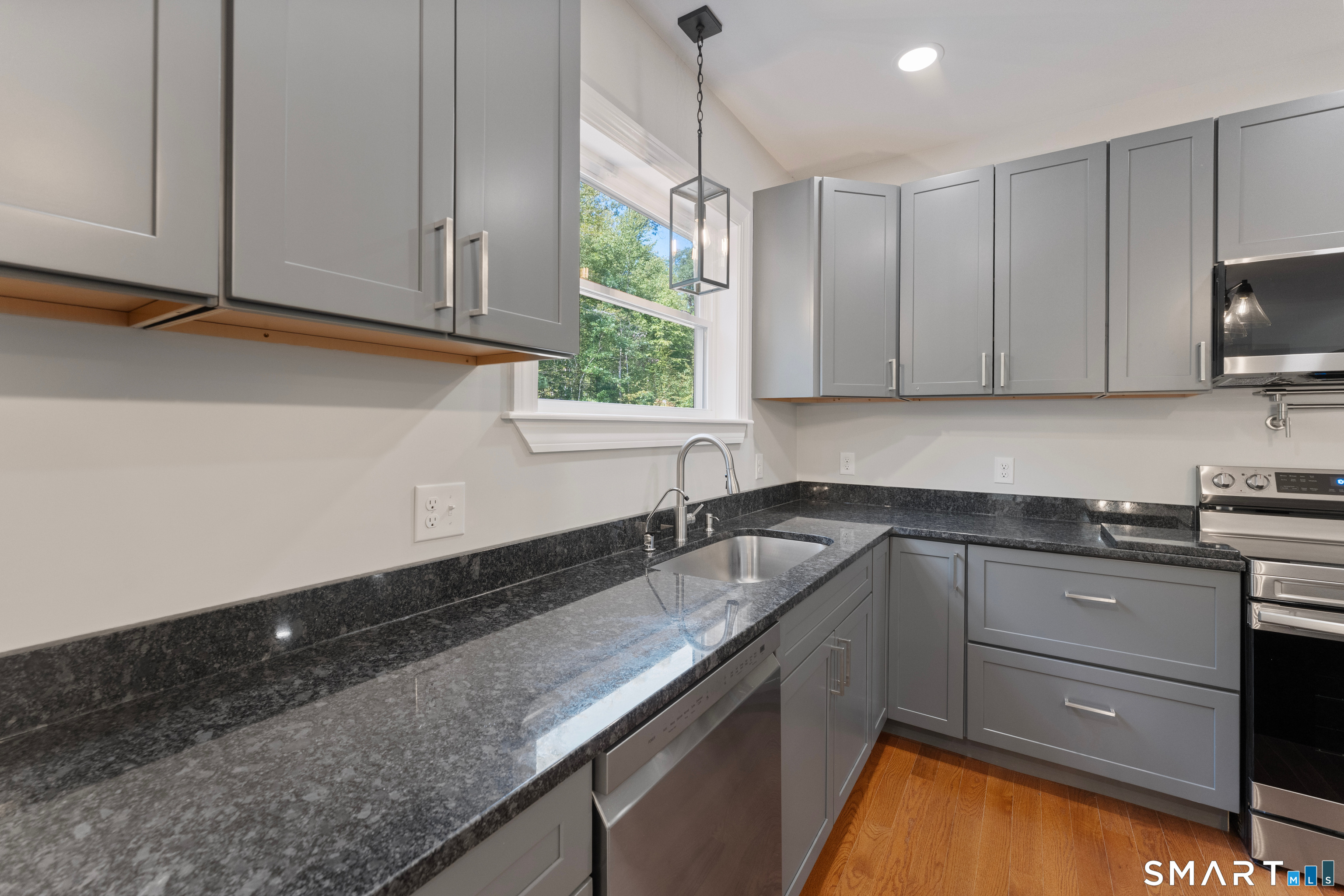 769 Brook Road Hampton CT 06247
