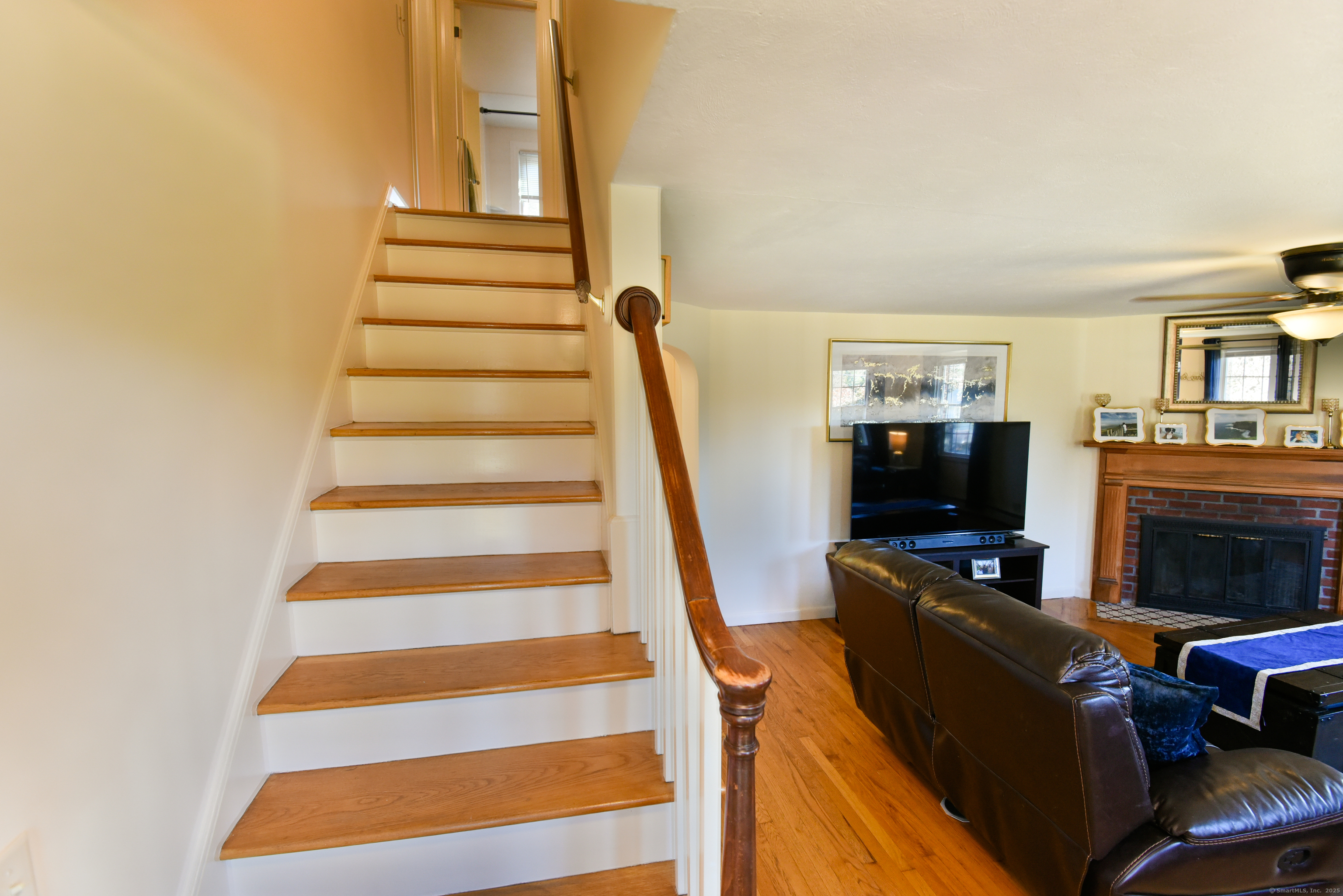 120 Round Hill Road Bristol CT 06010