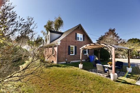 120 Round Hill Road Bristol CT 06010