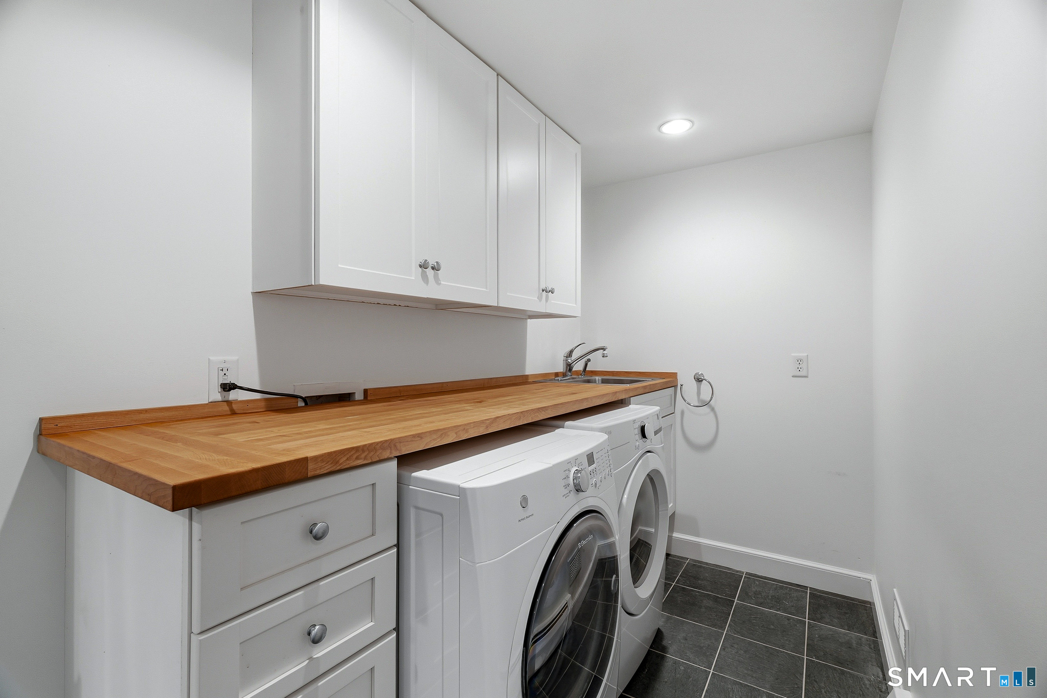 1335 Pequot Trail Stonington CT 06378