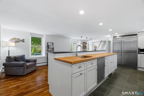 1335 Pequot Trail Stonington CT 06378