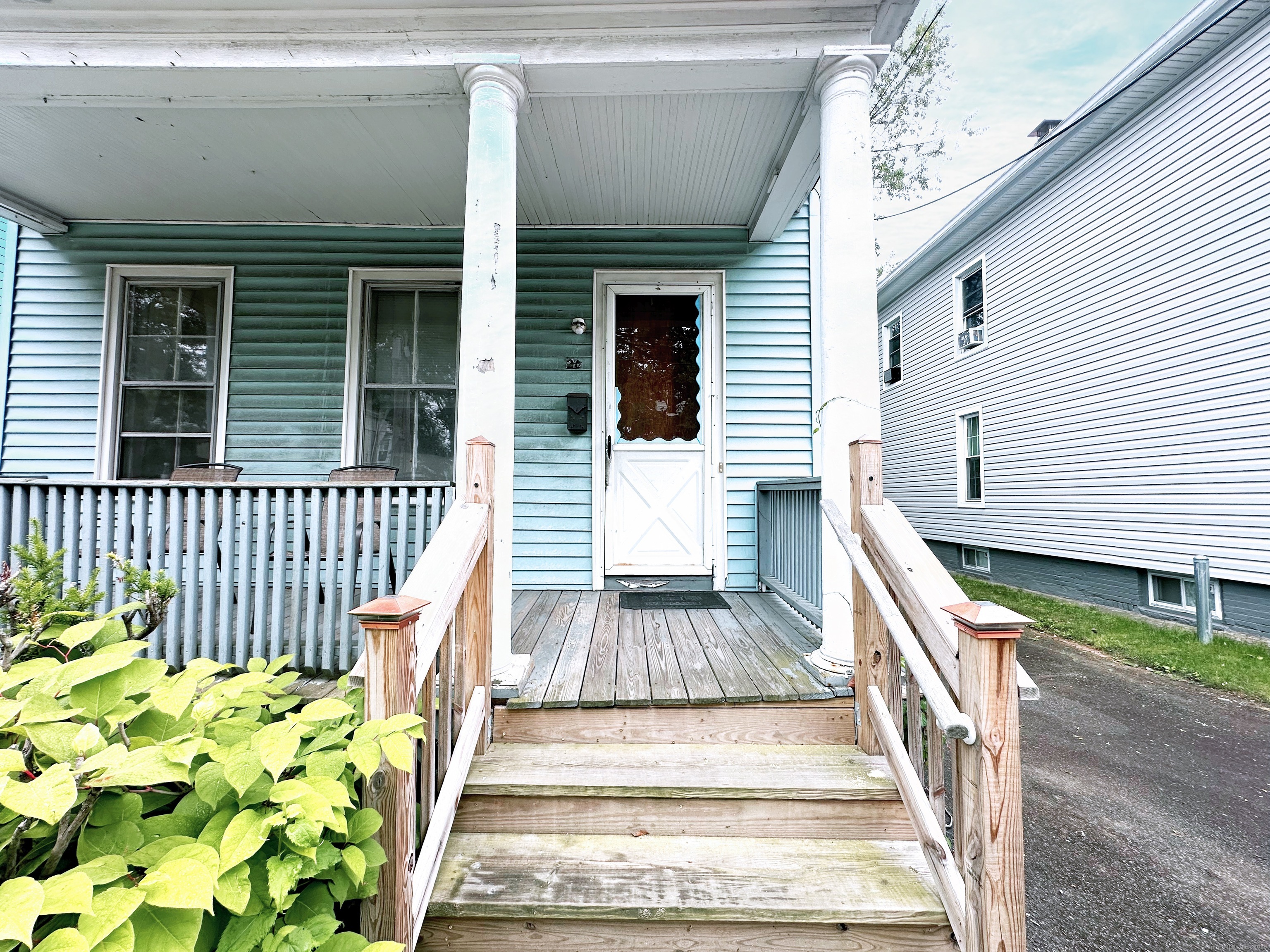 26 Lamberton Street New Haven CT 06519