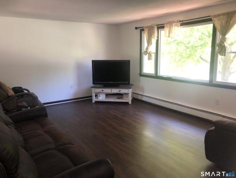 862 Pleasant Valley Road South Windsor CT 06074