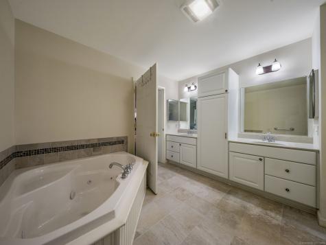 40 Kelseytown Road Clinton CT 06413