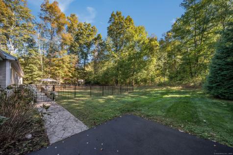 40 Kelseytown Road Clinton CT 06413