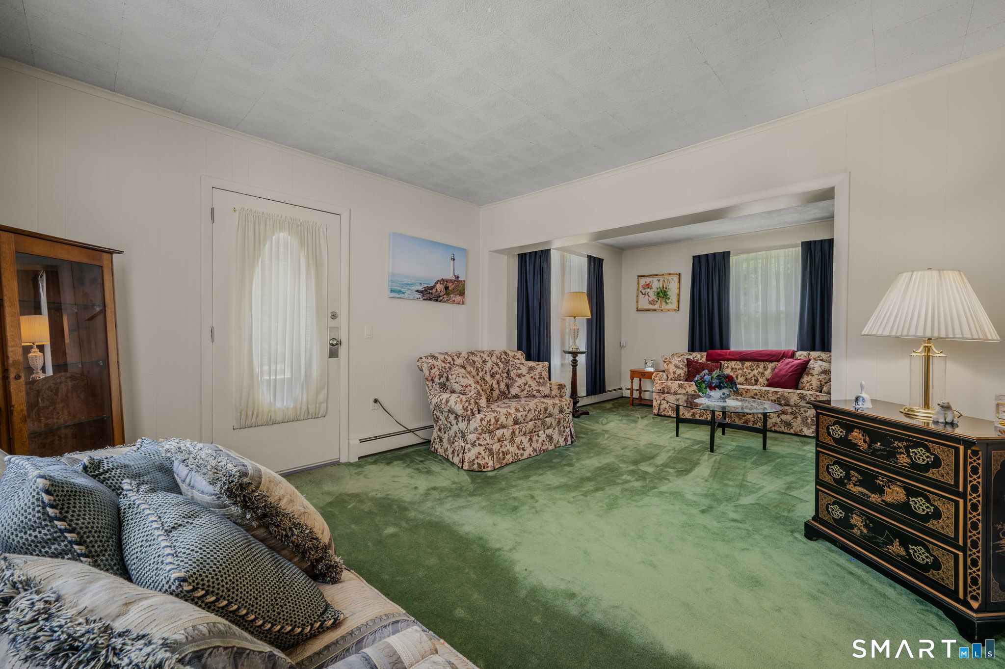 47 Shore Road Waterford CT 06385