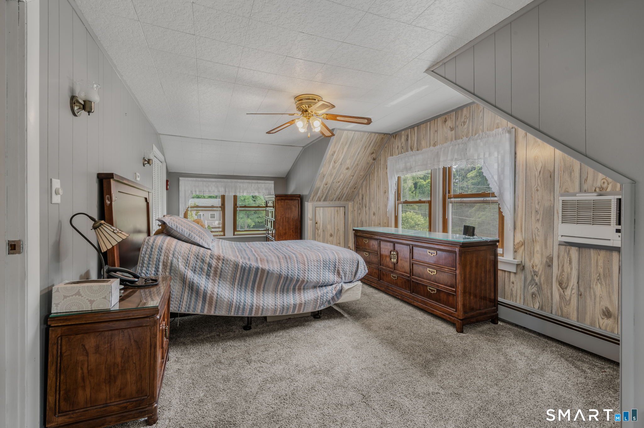 47 Shore Road Waterford CT 06385