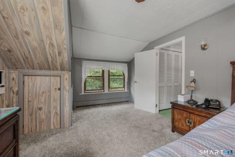 47 Shore Road Waterford CT 06385