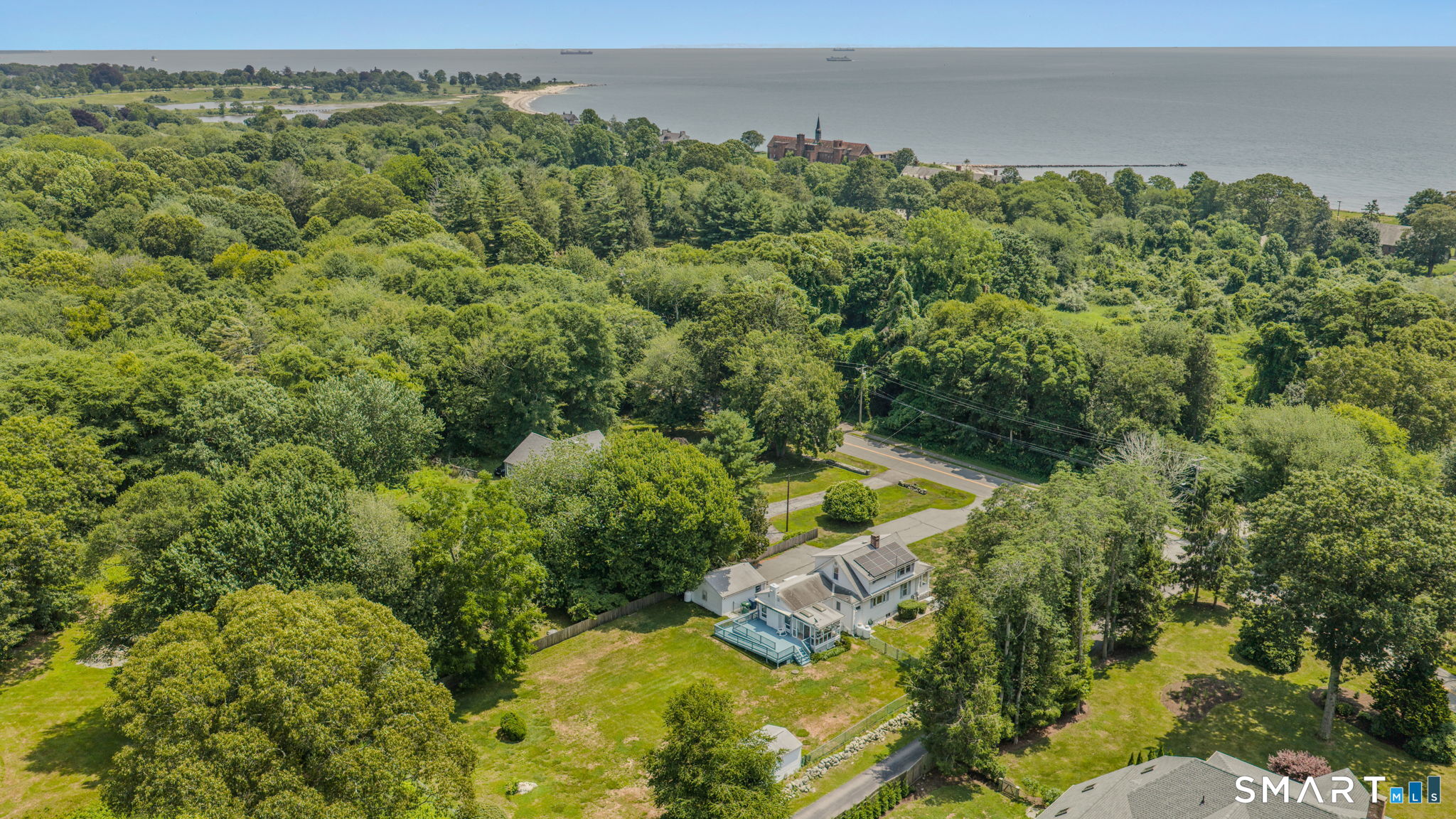 47 Shore Road Waterford CT 06385